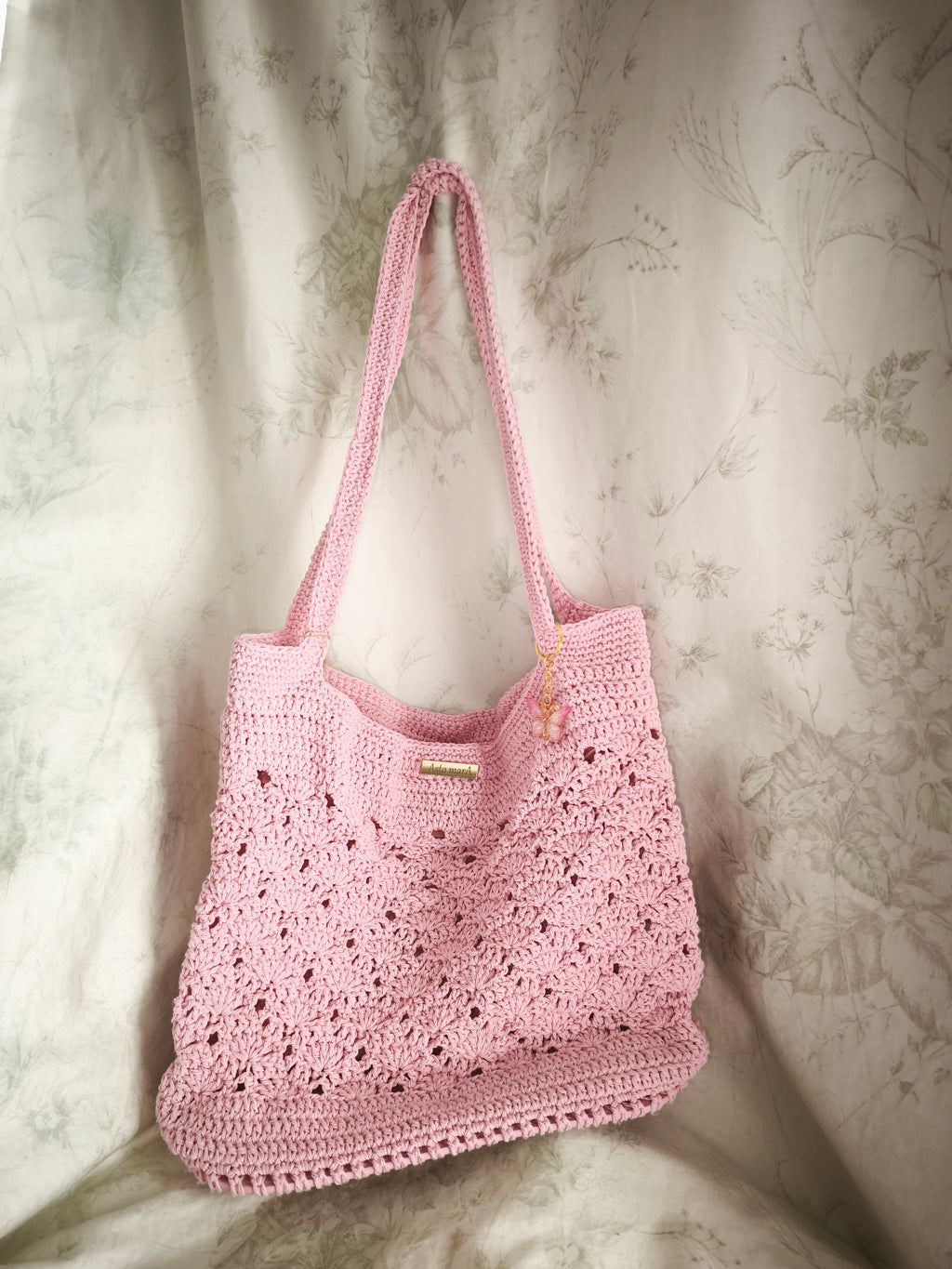 Pink shopper