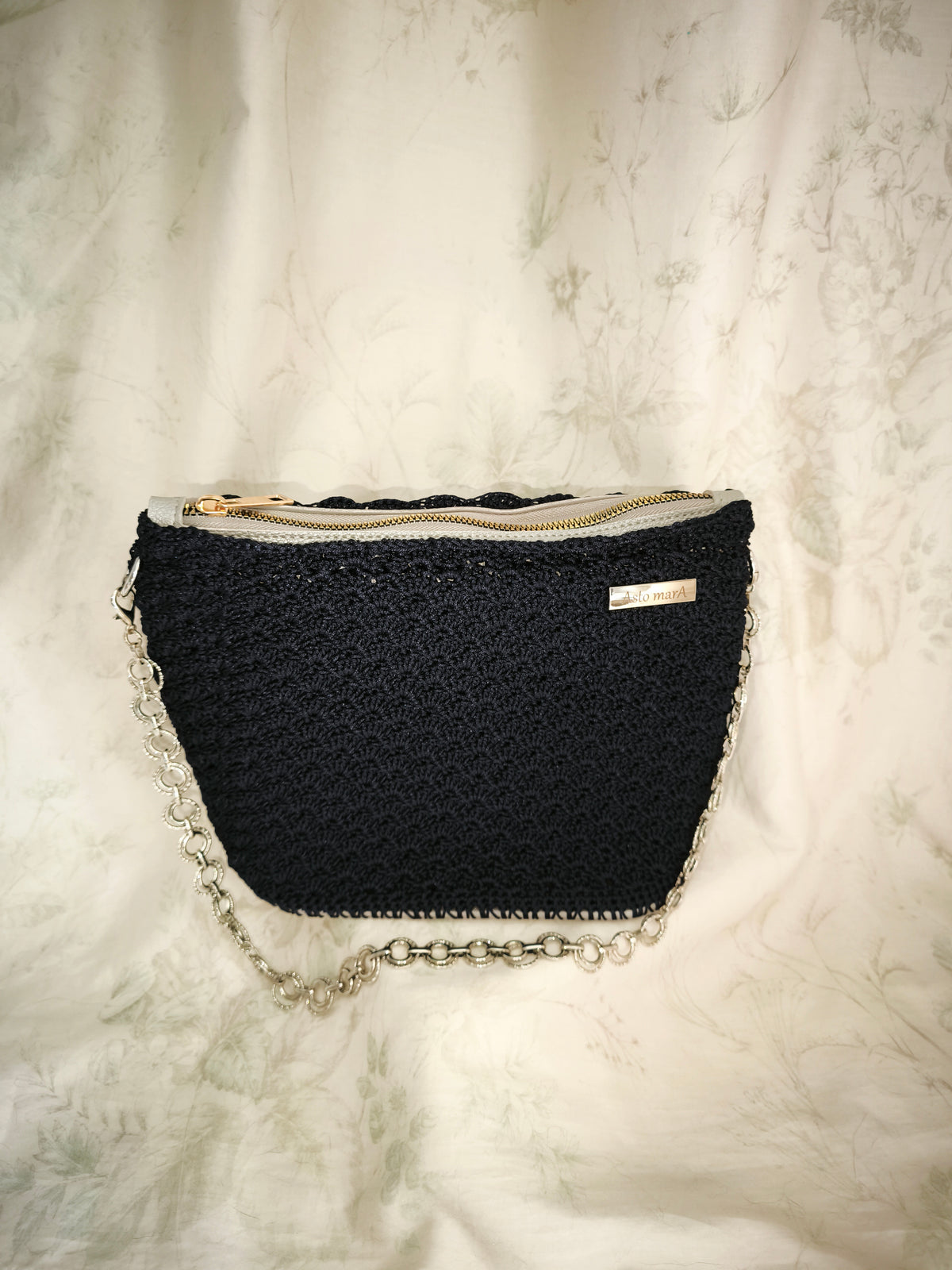 Navy shell handbag