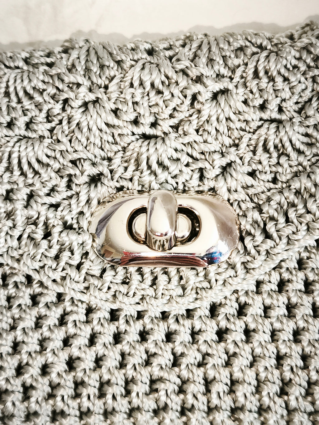 Silver clutch