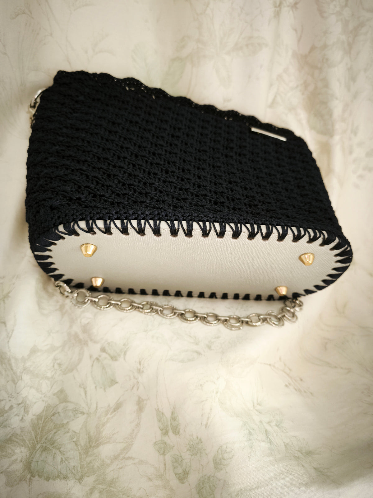 Navy shell handbag