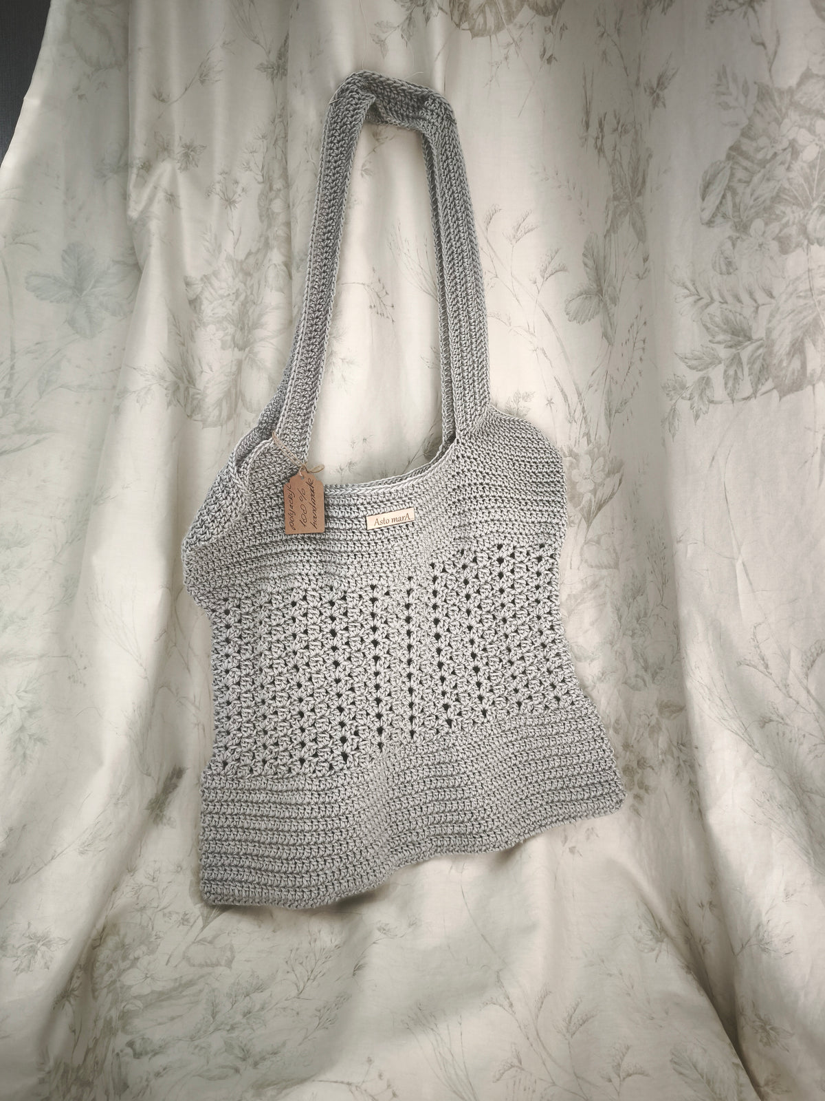 Silver grey shopper bag